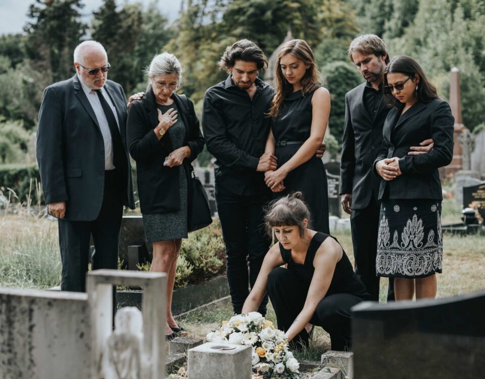 inmormantari traditionale